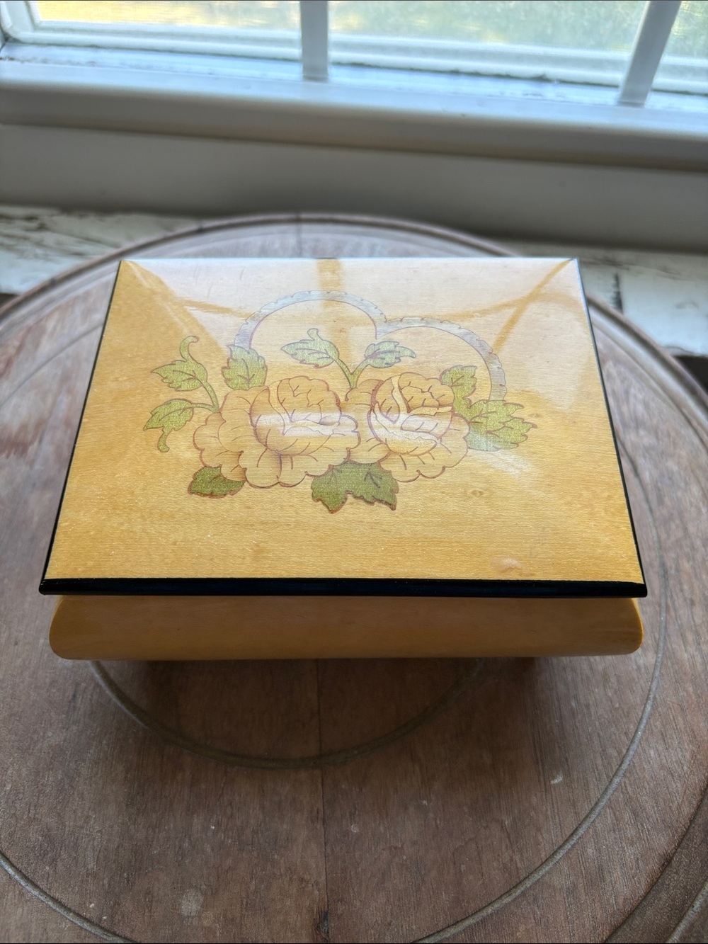 San Francisco Music Box Co. Musical Jewelry Box Plays Misfit Toys